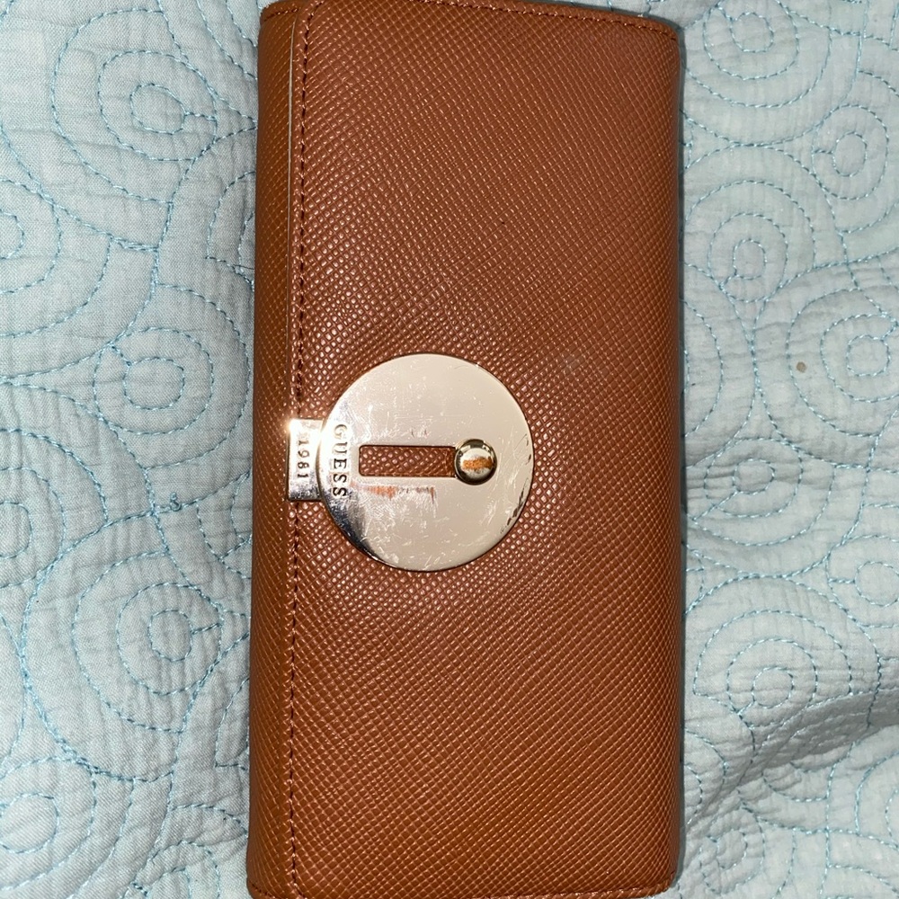 Guess Wallet